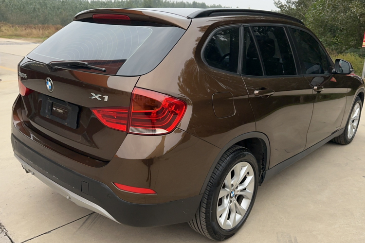 宝马X1 2014款 sDrive18i 时尚型车身外观6011