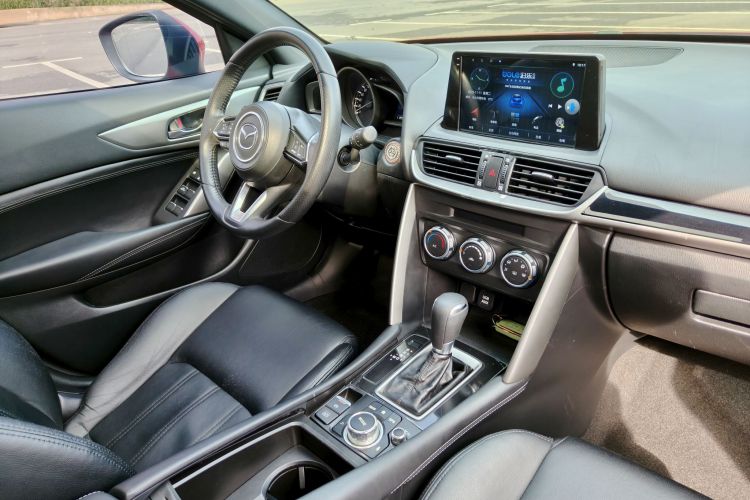 马自达CX-4 2018款 2.0L 自动两驱蓝天活力版 国V中控内饰7002