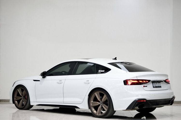 奥迪RS 5 2021款 RS 5 2.9T Sportback 暗金版车身外观6002