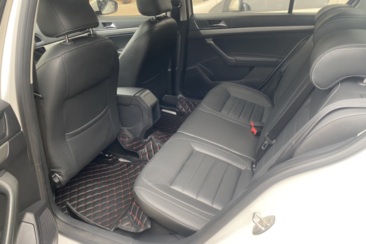 大众 朗逸 2017款 1.6L 自动舒适版中控内饰7002