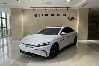 比亚迪 汉 2022款 EV 创世版 610KM四驱尊享型