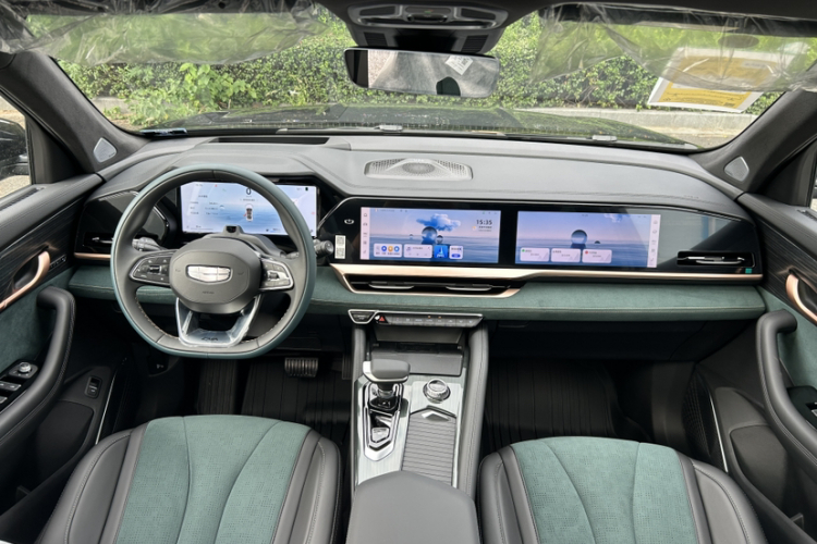 吉利汽车 星越L智擎 2024款 1.5T 天宫版中控内饰7009