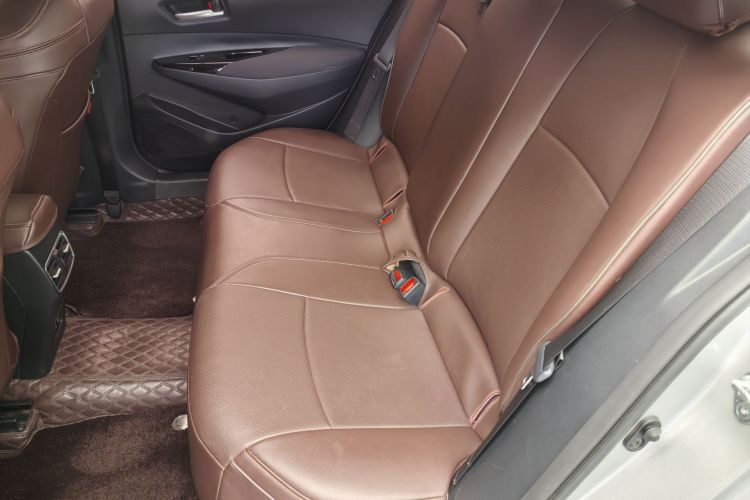 丰田 亚洲狮 2021款 2.0L 进取版车身外观6007