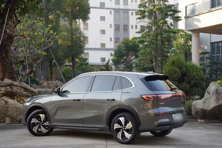 吉利银河 银河E5 2024款 530km 星舰版车身外观6003