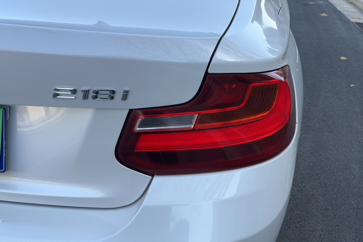 宝马2系(进口) 2015款 218i车身外观6008