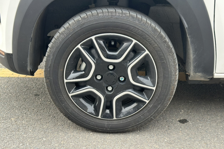 东风纳米EX1 2023款 PRO 轻风版闪电型车身外观6003