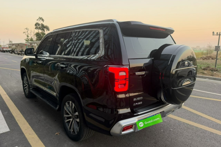 北京越野 北京BJ60 2022款 2.0T 周末版 五座车身外观6009