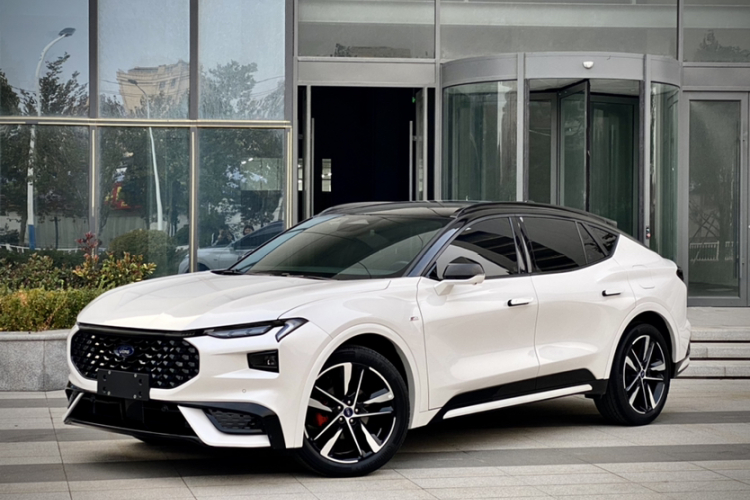 福特 EVOS 2022款 改款 EcoBoost 245 ST-Line车身外观1