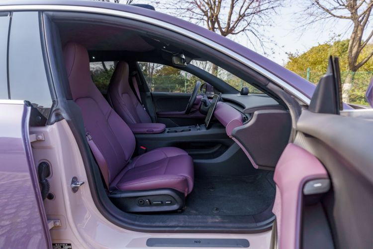 蔚来ET5 2022款 75kWh中控内饰7006