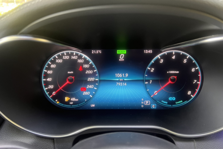 奔驰C级(进口) 2019款 C 260 轿跑车中控内饰15