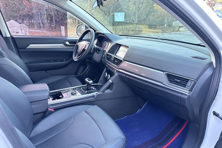 哈弗H6 2019款 运动版 1.5T 自动两驱精英型 国VI中控内饰7004