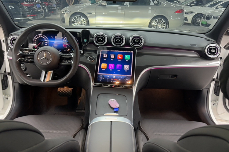 奔驰C级 2025款 C 260 L 运动版中控内饰7003