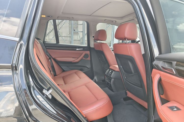 宝马X3(进口) 2013款 改款 xDrive20i 豪华型中控内饰7008