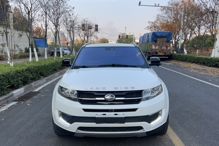 陆风X7 2015款 2.0T 全景旗舰版车身外观6002