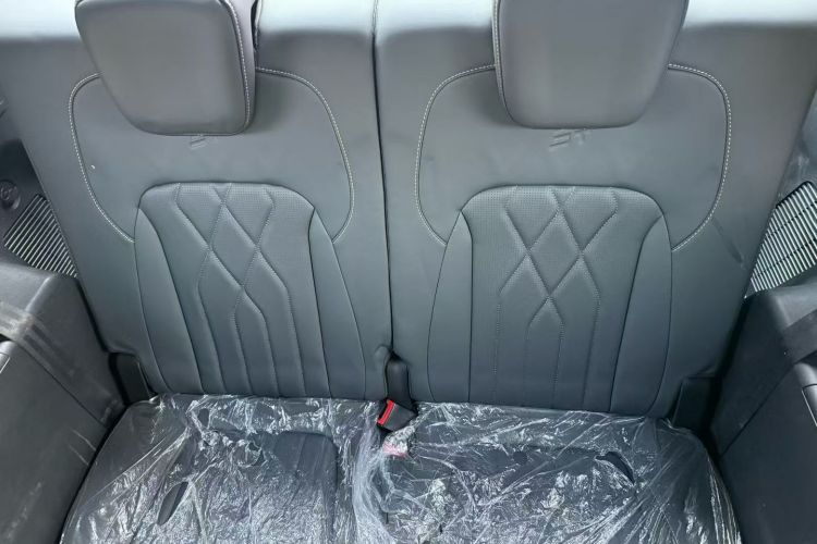 捷途X90 PRO 2024款 2.0T DCT豪华版 7座中控内饰7007