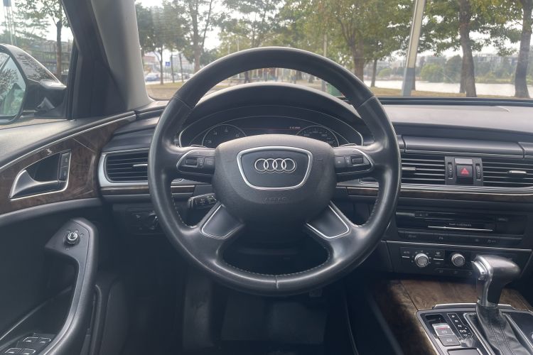 奥迪A6L 2014款 TFSI 标准型中控内饰7003
