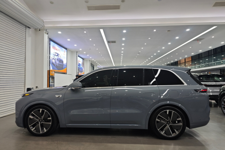 理想汽车 理想L8 2025款 Max 智能焕新版车身外观6003