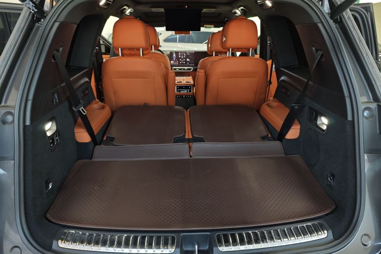 理想汽车 理想L9 2023款 Pro局部细节23