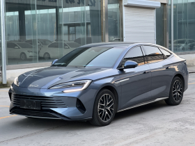 比亚迪 海豹07 DM-i 2025款 DM-i 1.5L 125km 精英型