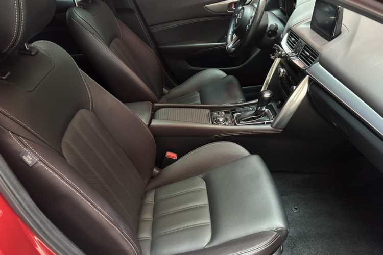 马自达CX-4 2018款 2.0L 自动两驱蓝天品位版中控内饰7010