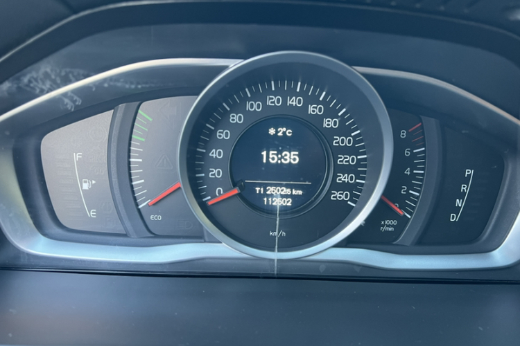 沃尔沃S60 2017款 S60L T3 智进版中控内饰15