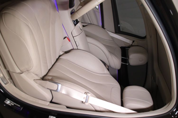 奔驰S级 2019款 S 320 L 臻藏版中控内饰7006