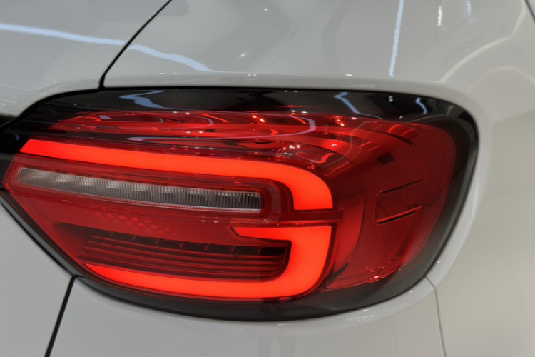 零跑汽车 零跑T03 2022款 炫晶版车身外观6002