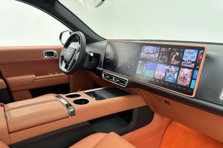 理想汽车 理想L7 2024款 Pro中控内饰7004