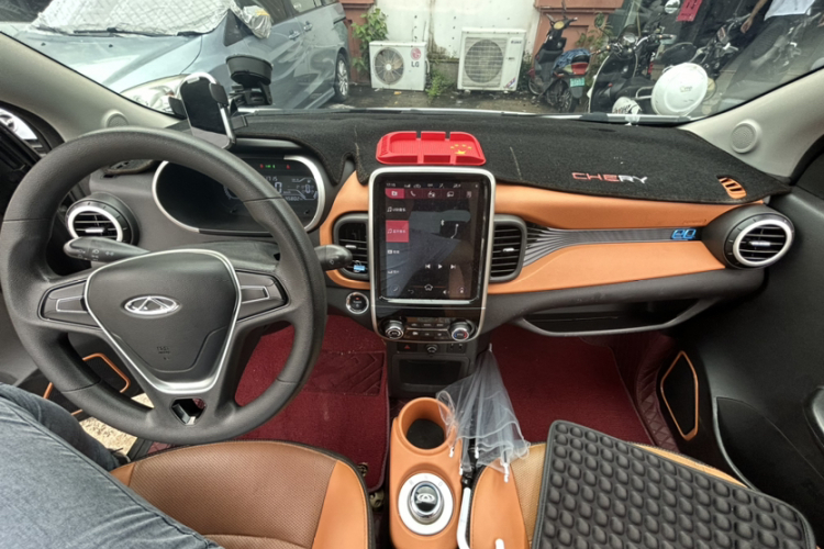 奇瑞新能源 小蚂蚁 2018款 400 4座智享版中控内饰7001