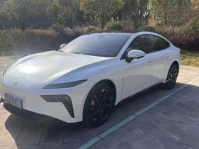 东风奕派 eπ007 2024款 200Pro增程版