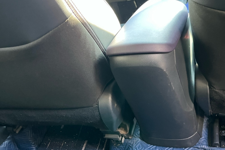 丰田C-HR 2020款 2.0L 领先版中控内饰7007