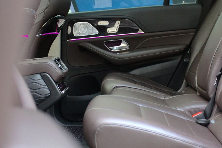 奔驰GLS 2021款 GLS 450 4MATIC 时尚型中控内饰7005