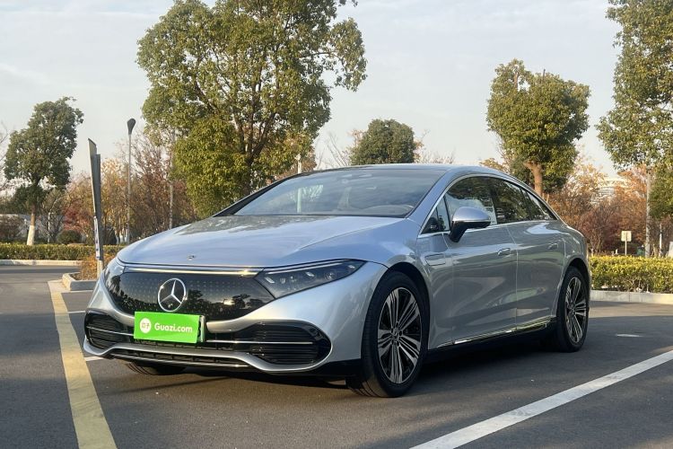 奔驰EQS 2022款 改款 450+ 先锋版车身外观1