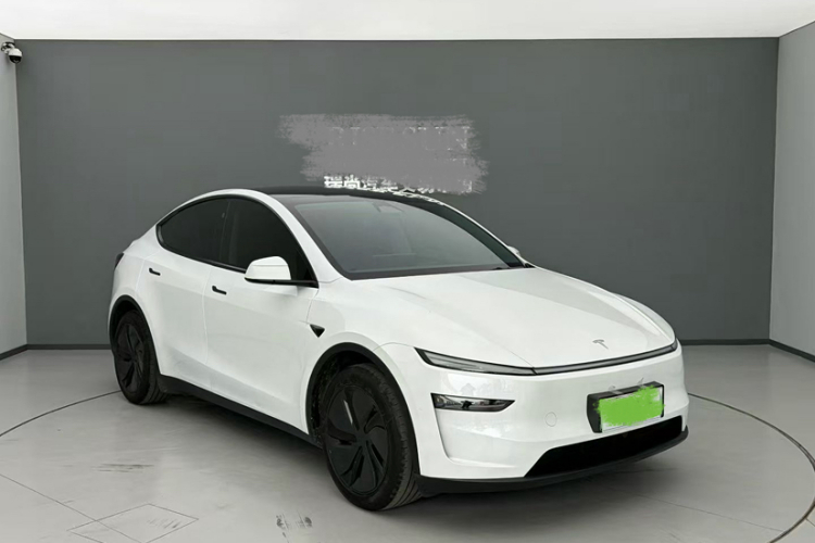 特斯拉 Model Y 2025款 后轮驱动 首发版车身外观6004