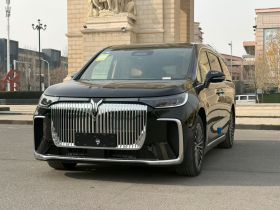 岚图汽车 岚图梦想家 2026款 PHEV 鲲鹏Pro