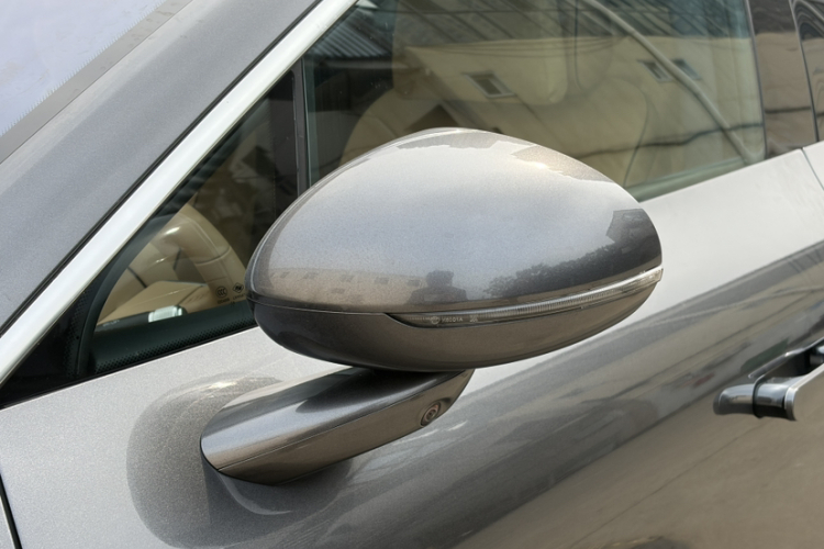 鸿蒙智行 享界S9 2024款 纯电 Ultra 四驱旗舰版车身外观6006