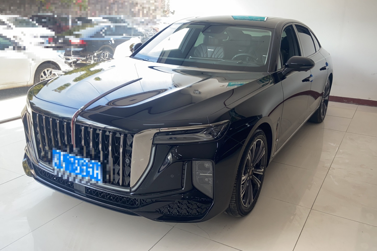 红旗H9 2024款 2.0T 旗享 私享风尚版车身外观1