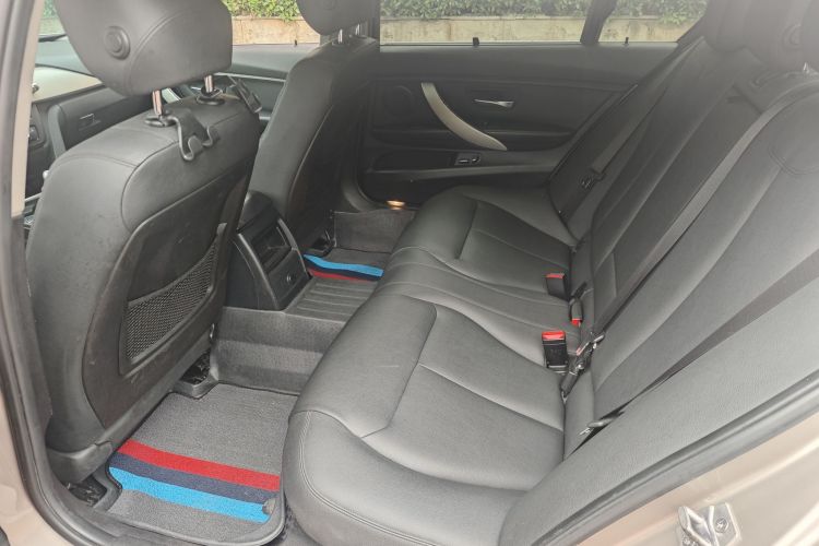 宝马3系 2015款 316Li 时尚型中控内饰7002