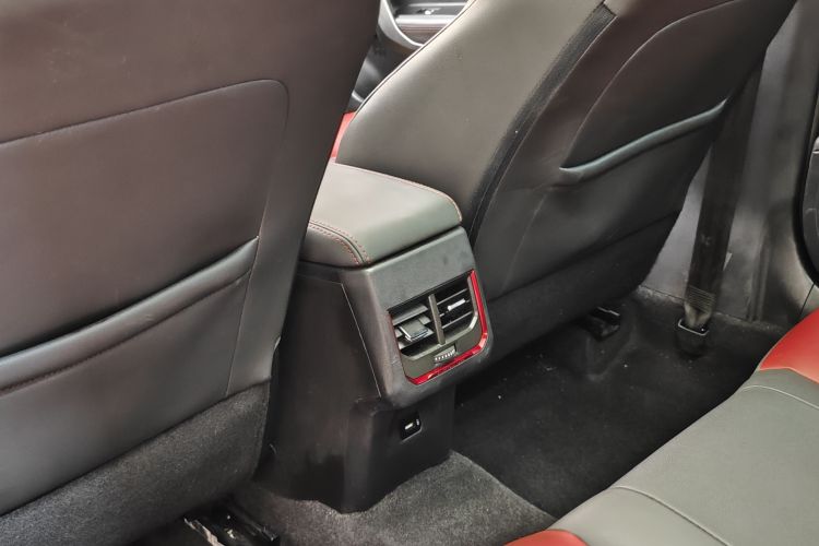 东风风神 奕炫GS 2021款 230T 自动追曜武士版中控内饰7002