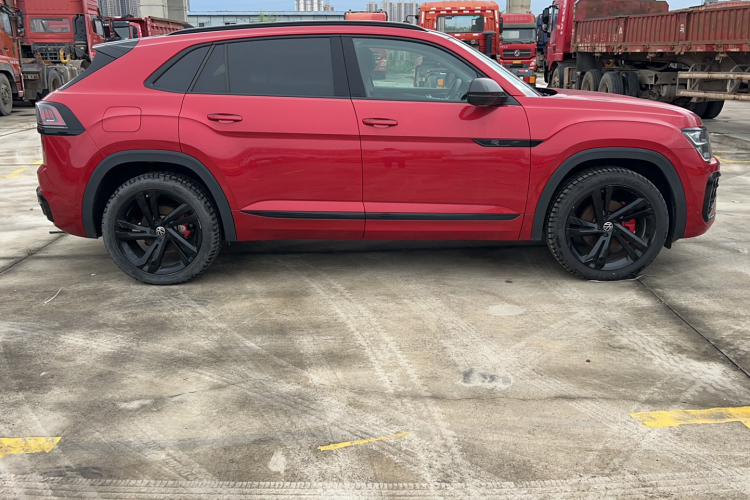 大众 途昂X 2022款 530 V6 四驱尊崇旗舰版车身外观6004