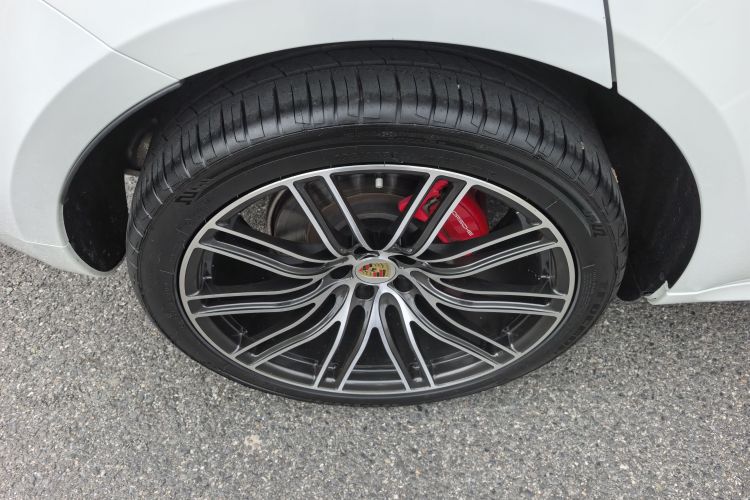 保时捷 2017款 Macan GTS 3.0T车身外观6011