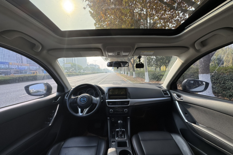 马自达CX-5 2015款 2.0L 自动两驱都市型中控内饰7006