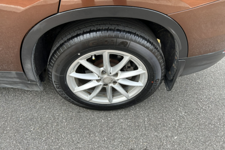 宝马X1 2016款 sDrive18Li 时尚型车身外观6006