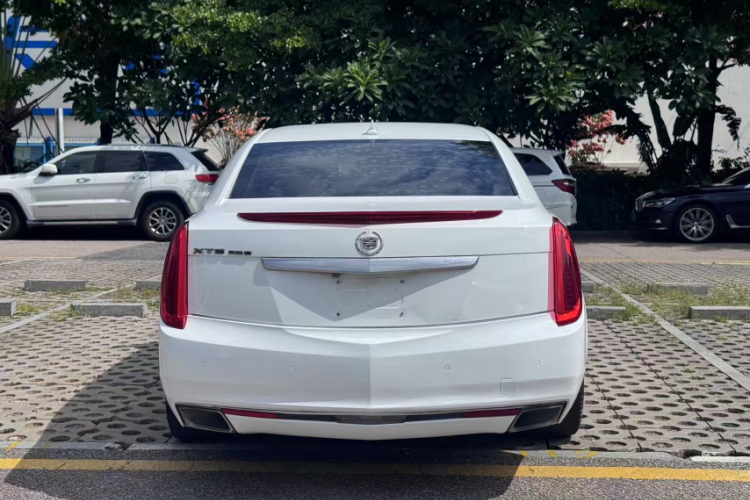 凯迪拉克XTS 2015款 28T 舒适型车身外观6005