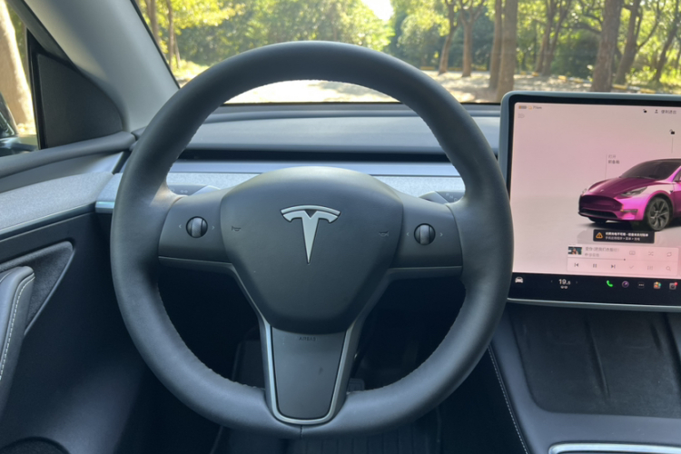 特斯拉 Model Y 2023款 后轮驱动版局部细节13