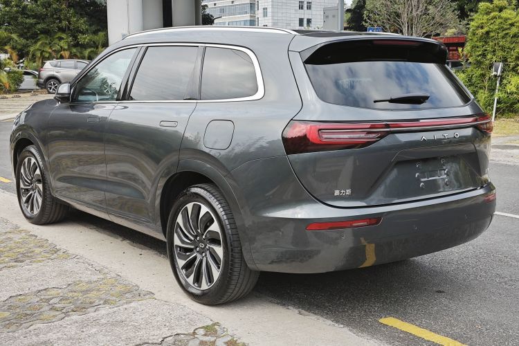 鸿蒙智行 问界M7 2022款 1.5T 四驱豪华版车身外观6003