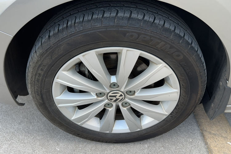 大众 速腾 2014款 改款 1.4TSI 自动豪华型车身外观6003