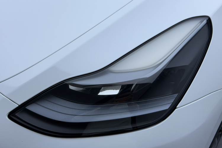 特斯拉 Model Y 2022款 后轮驱动版局部细节9003