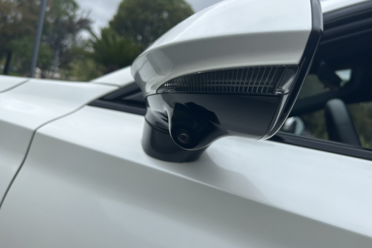 名爵 MG7 2025款 2.0T Trophy+ 超级智驾版中控内饰7015