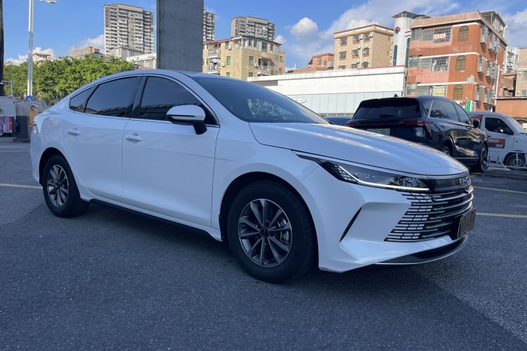 比亚迪 驱逐舰05 2024款 荣耀版 DM-i 55KM 豪华型车身外观6004